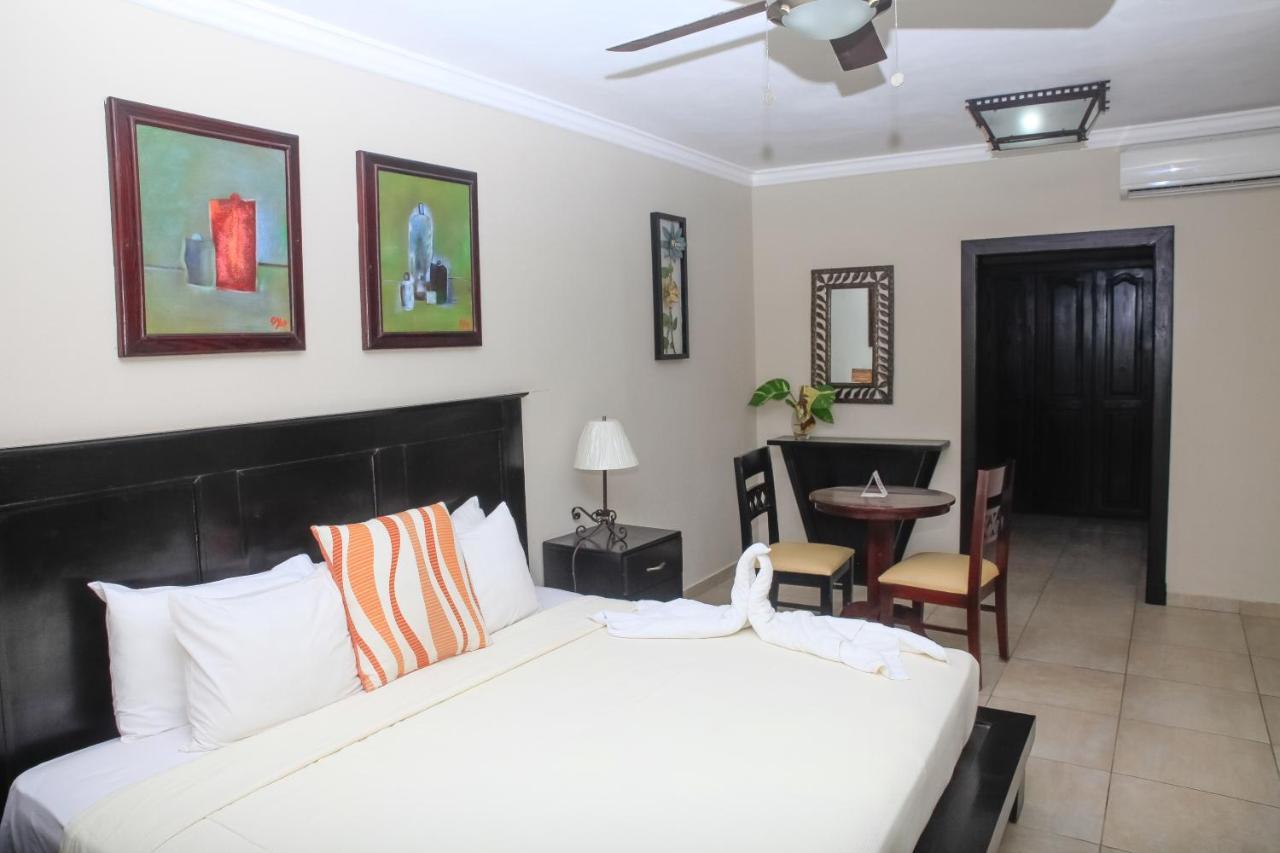 Hotel Seranta Brisas De Bavaro (Adults Only) Punta Cana Luaran gambar